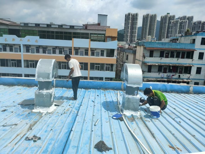 平原钢结构屋面涂料维修方法